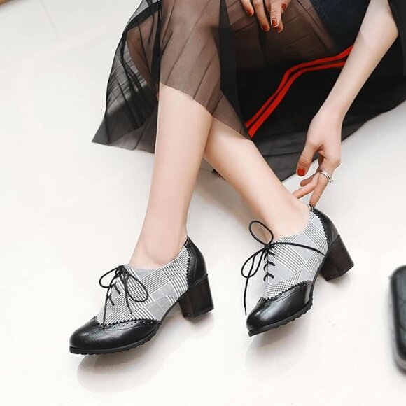 NEW! Women's Retro Wingtip Block Heel Lace Up Oxfords Stacked Chunky High Heels - Picture 4 of 6